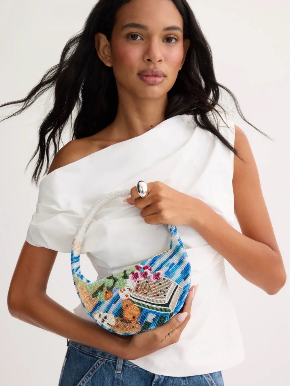 Acler Bead Birch Bag
Handbags Beaded Floral & Book Embellished